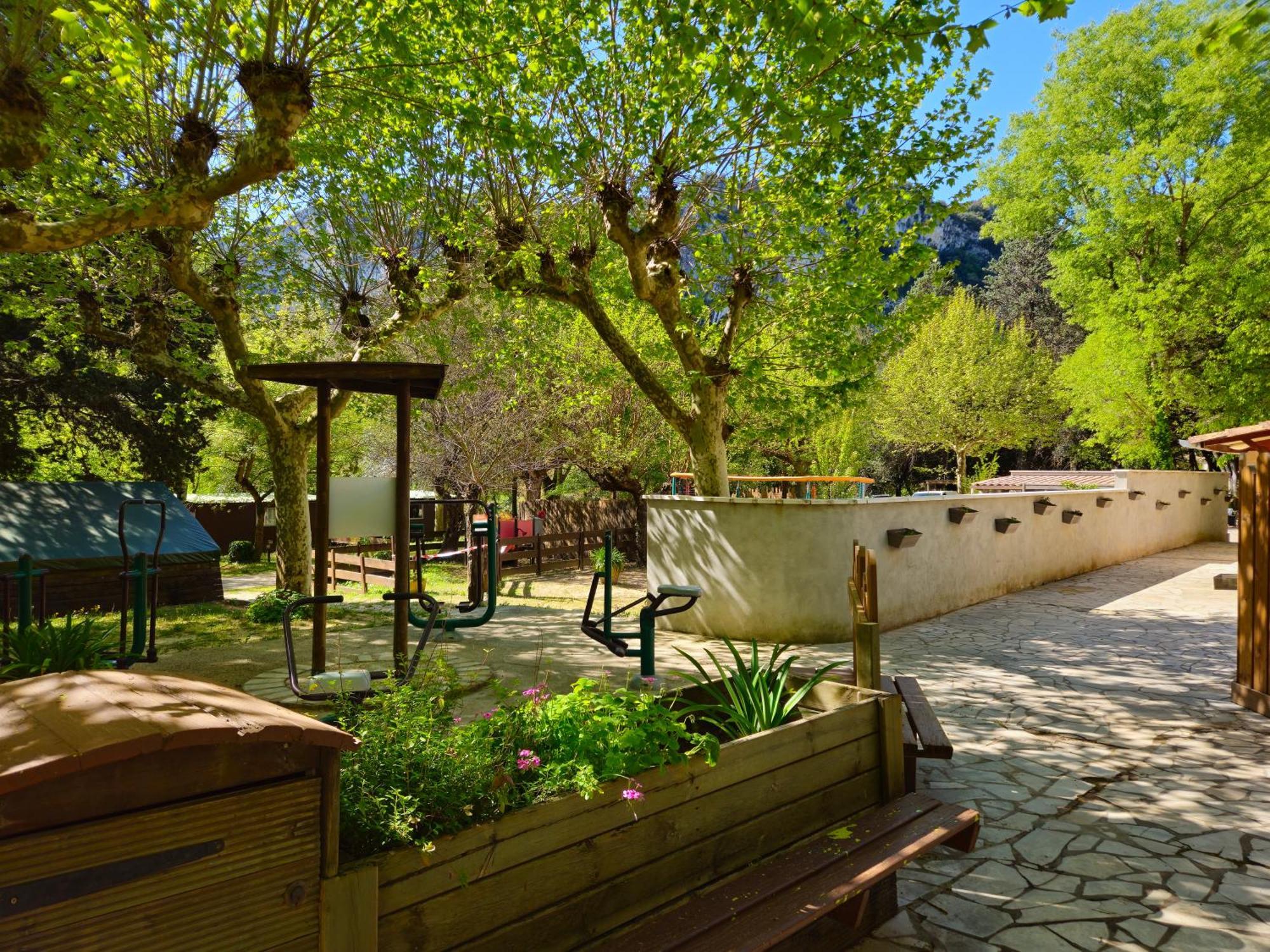 Camp Des Gorges - Camping Nature Hotel Vallon-Pont-d'Arc Exterior photo